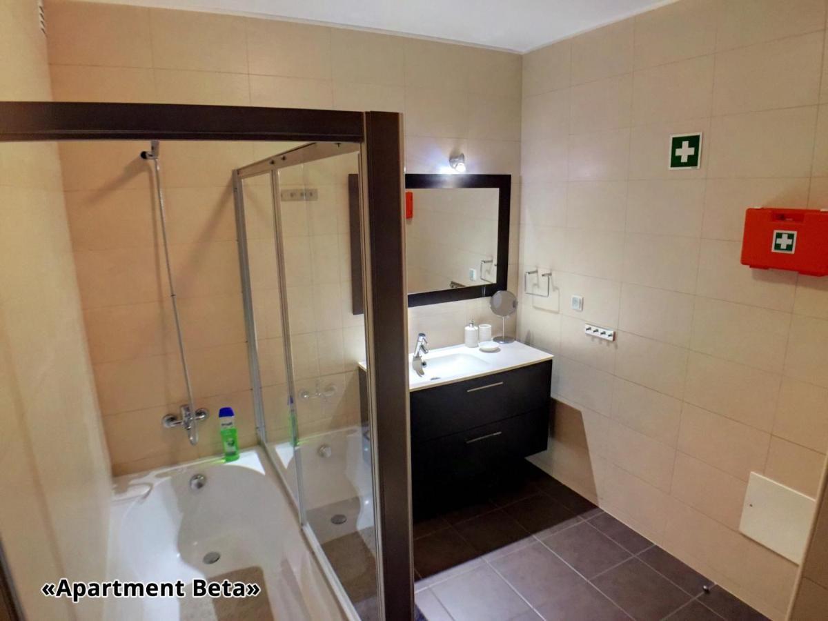 Apartment Beta - 2 Bedrooms, Private Rooftop Patio With Hot Tub, Bbq And View Ferragudo  Exteriér fotografie