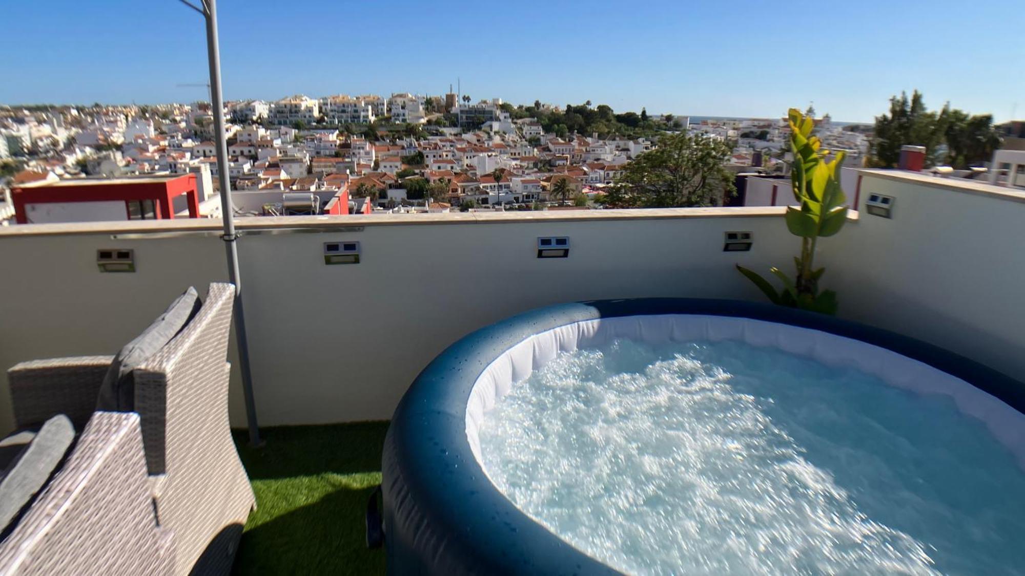 Apartment Beta - 2 Bedrooms, Private Rooftop Patio With Hot Tub, Bbq And View Ferragudo  Exteriér fotografie